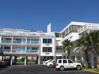 Arya Blu Inn and Suites فنادق في Ormond Beach