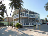 Sands of Islamorada Hotel di Layton