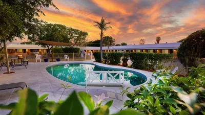 Riverland Motor Inn Hotel di Saint George
