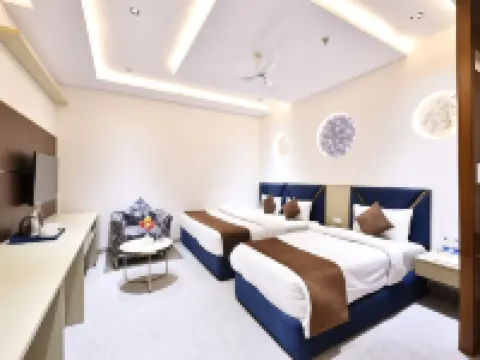 Click Hotel Narayana Hotels in Ayodhya