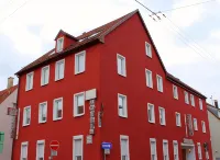 Alpha & Omega Hotel Ξενοδοχεία στην πόλη Zuffenhausen