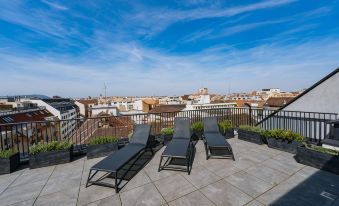 Sweet & Spicy - Brand new apartment with balcony