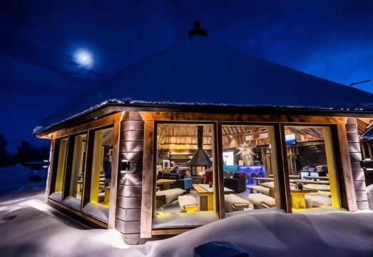 오로라 빌리지 이발로