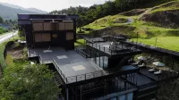 D’Endless Resotel Hotels in Ron Phibun District