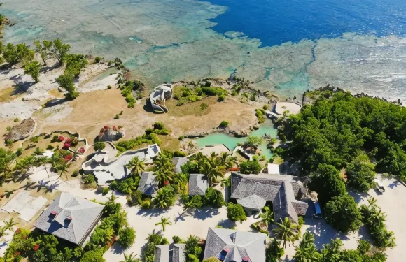 坦納島常青度假村和旅行社