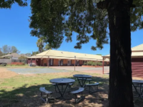 Philadelphia Motor Inn Hotels in Echuca