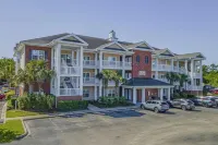 3 Bed 2 Bath Condo, 1 Mile to Beach, Sleeps 8  2X Pools, Golf, Gym, Elevator
