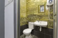 Lucky Hotel Hotels in Sungai Pasir