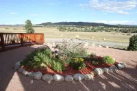 Sawin' Logs Inn Hotels in Devils Tower