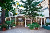 Avion Holiday Resort Отели в г. Гавливада
