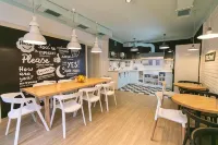 Dream Hostel Lviv Hotel dekat Opera and Ballet Theatre of Solomiya Krushelnytska