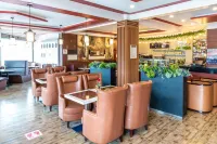 The Ole-Ken Hotel - breakfast