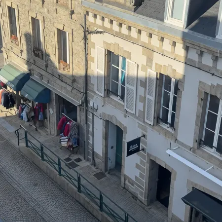 Logis Hôtel les Chardons Bleus Restaurant le Bistrot de La Mer