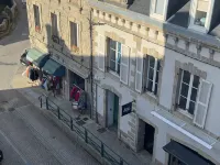 Logis Hôtel les Chardons Bleus Restaurant le Bistrot de La Mer