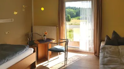 Pension Freizeitzentrum Sambachshof Hotels in der Nähe von Stein ErlebnisPfad Am Zeilberg