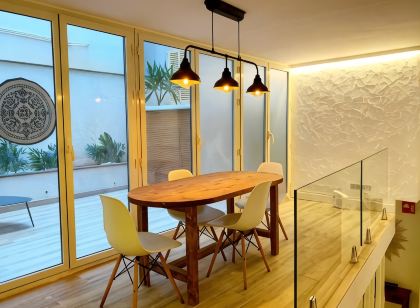 Y Hostel - Albergue Juvenil