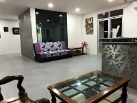 Sea-Sun Bungalow & Resort Hotels near Ban Kwan Chang