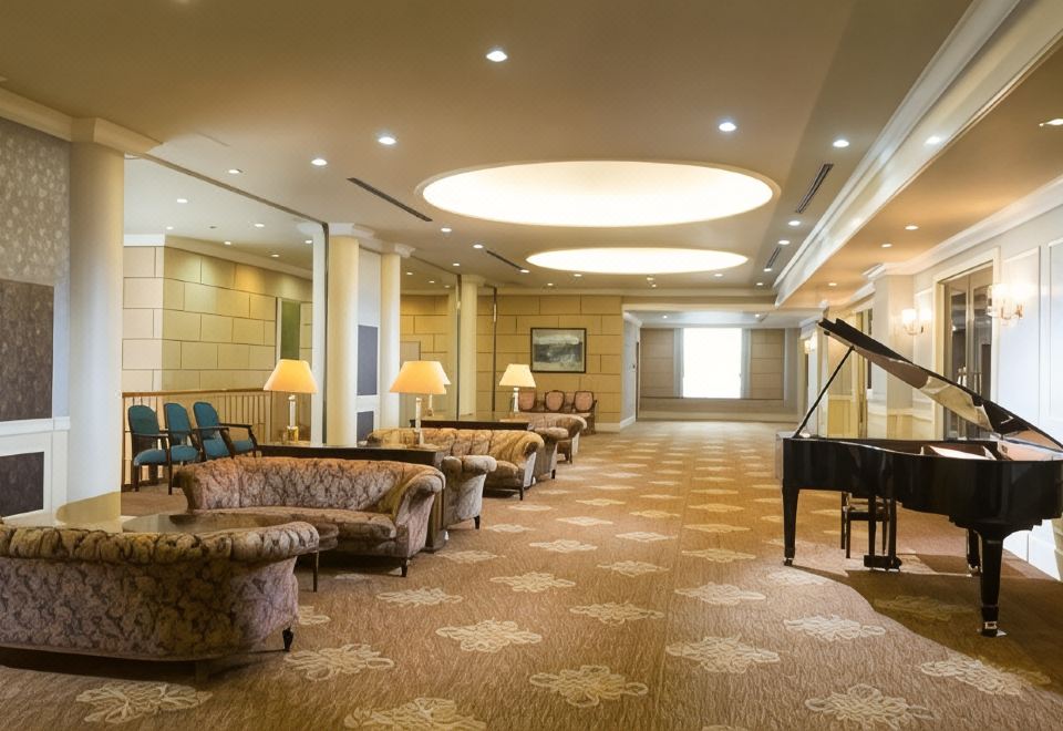 1. 호텔 모나크 돗..