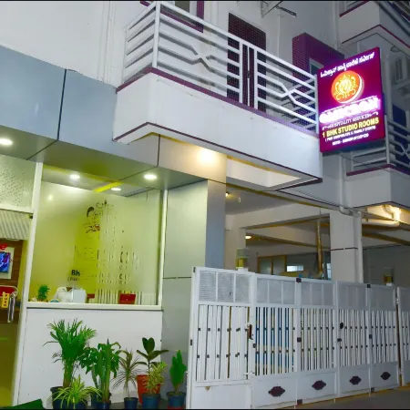 Hotel Omicron 1 BHK Studio Room Отели рядом с достопримечательностью «Технопарк Маньята»
