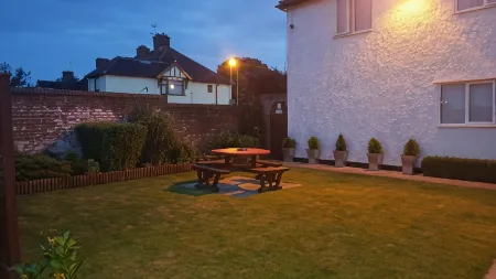 Balkan Lodge Oxford Отели рядом с достопримечательностью «Коллекция музыкальных инструментов Бэйта»