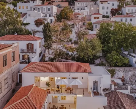 Maison Muse Hotels in Hydra