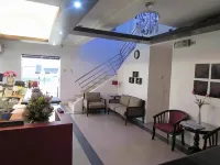Oyster Plaza Hotel