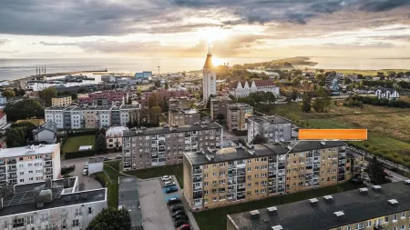 1000-Lecia Państwa Polskiego, Sun & Snow Отели рядом с достопримечательностью «Albatros»