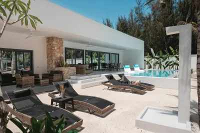 The Oasis Residence Hotel di 