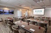 Staybridge Suites Wisconsin Dells - Lake Delton Hotels in Baraboo