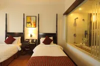 Windsor Rajadhani Hotel - balcony