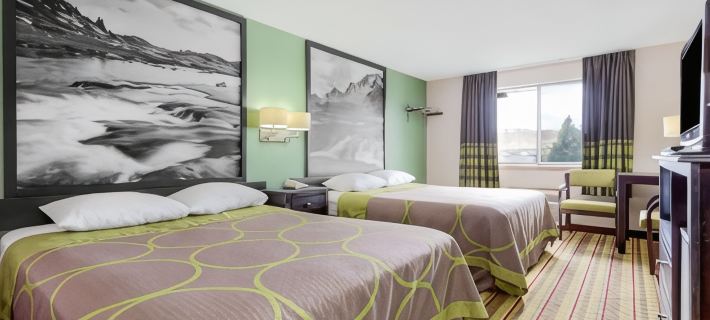 Super 8 by Wyndham Green River Hotels in Sweetwater County
