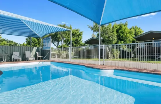 皇后海灘旅遊村酒店