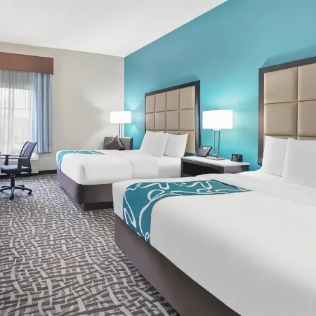 La Quinta Inn & Suites by Wyndham Paris Hôtels à : Comte de Lamar