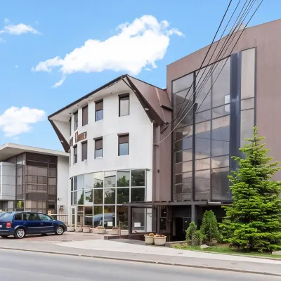 Hotel Charter Otopeni Hotels near Victoria Park