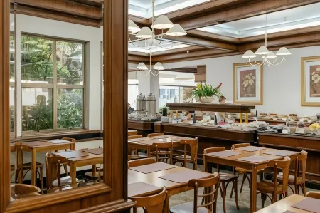 Hotel Carlton Plaza Отели в г. Посус-ди-Калдас