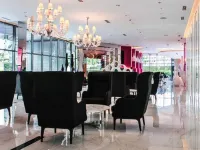 Azure Luxury City Suites by Vacationsph Hoteles en Parañaque