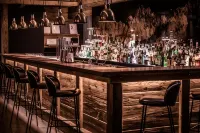 Kitzhof Mountain Design Resort - bar