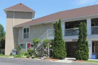 Saga Resort Hotels in Wasaga Beach