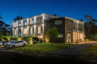 Live Hotel Boutique (Adults Only)