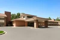 Days Inn by Wyndham Lexington Hotels in Lexington