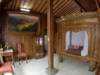 Hills Joglo Villa Hotels in Ungaran