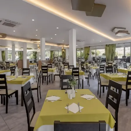 Olive Garden Hotel
