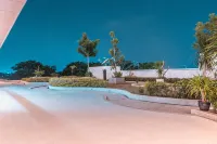 Azalea Suites Cikarang by Jayakarta Group - Holiday Apartments