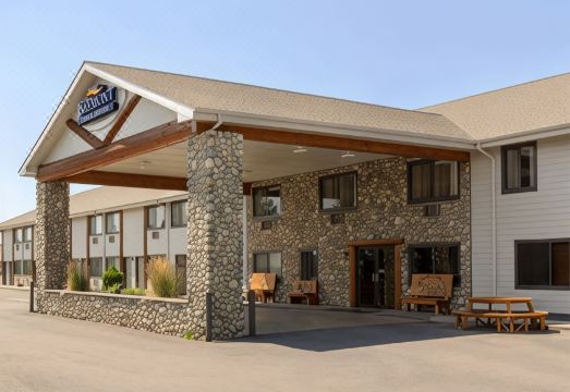 베이몬트 바이 윈덤 화이트피쉬