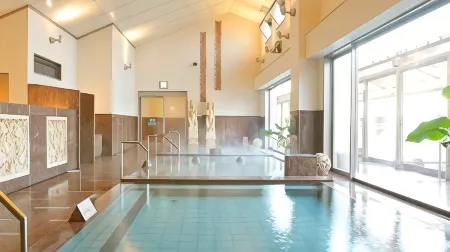 Business Hotel Ocean Отели рядом с достопримечательностью «Kaike Hot Spring Shrine»
