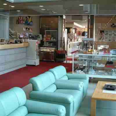 サークルハウス 赤いベレー Others