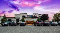 Best Western Hotel Universel Drummondville - 駐車場