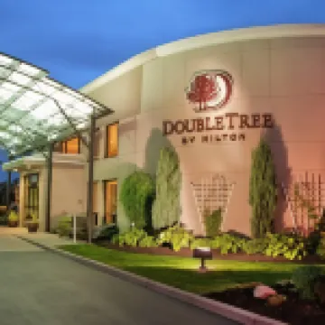 DoubleTree by Hilton Hotel Buffalo - Amherst