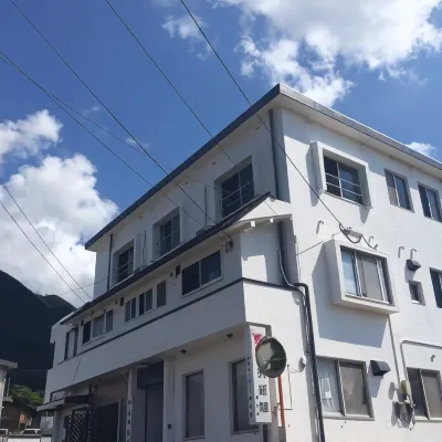 Yufuin Small Rental Holiday Home Rasutagurasu Các khách sạn gần Bảo tàng Artegio