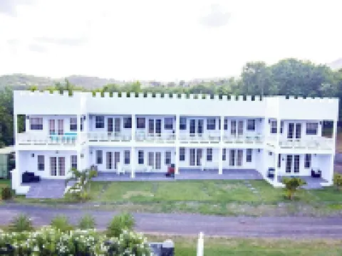 Castles in Paradise #C6 - 1Bd by Zenbreak Hotels in Savannes